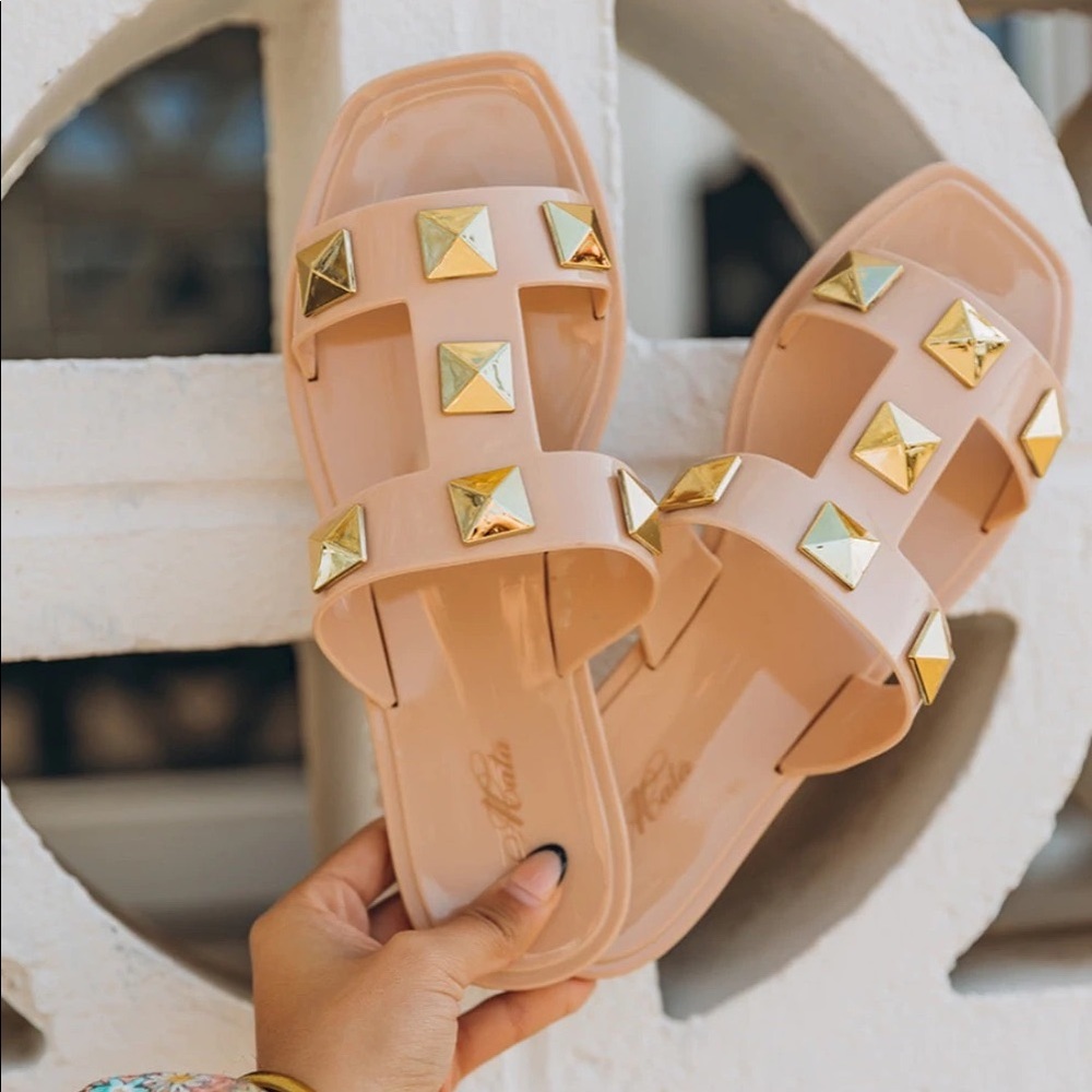 Nude jelly chunky studded sandal